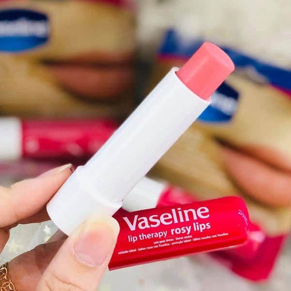 Trị thâm môi, dưỡng ẩm hiệu quả với Vaseline Lip Therapy (thỏi)