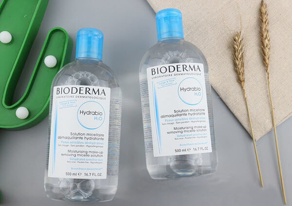 Dòng nước tẩy trang cao cấp Bioderma xanh dương cho làn da thiên khô - Review nước tẩy trang Bioderma có tốt không