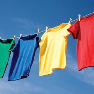 5 Mẹo hay giúp phơi quần áo nhanh khô hơn trong khí trời nồm ẩm các chị em nên tham khảo