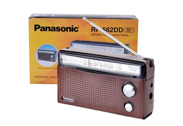 Máy cassette nghe đài Panasonic RF-562DD