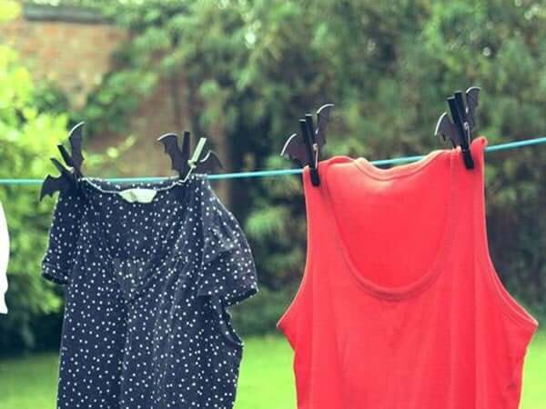 Làm cách nào để quần áo nhanh khô khi ngoài trời không có nắng